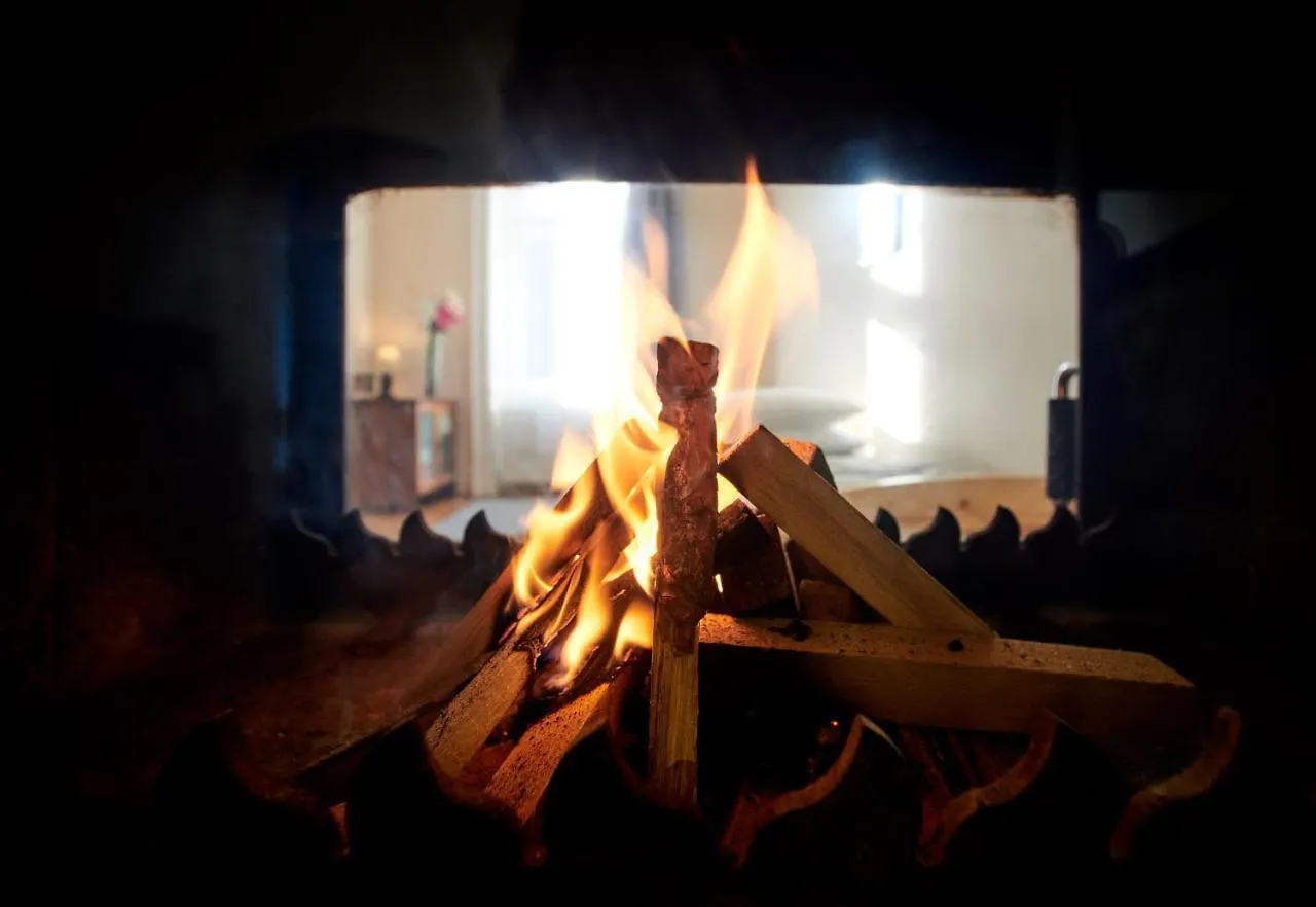 Lägenhet Fireplace Holidays Budapest